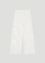 Lade das Bild in den Galerie-Viewer, Ackee Lace Pants | Off White
