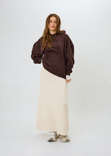 Lade das Bild in den Galerie-Viewer, BF Hoodie Good Karma Wave Truffle | Oh April
