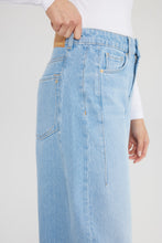 Lade das Bild in den Galerie-Viewer, Balloon Jeans CLARA Light Blue | C.O.J
