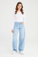 Lade das Bild in den Galerie-Viewer, Balloon Jeans CLARA Light Blue | C.O.J
