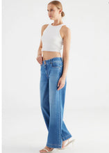 Lade das Bild in den Galerie-Viewer, Wide Leg Jeans CARLOTTA | C.O.J

