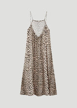 Lade das Bild in den Galerie-Viewer, Loquat Maxi Dress Leo
