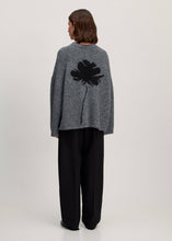 Lade das Bild in den Galerie-Viewer, Oversize Ulva Jumper
