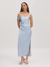 Lade das Bild in den Galerie-Viewer, Valeska Dress | Edited
