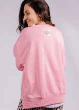 Lade das Bild in den Galerie-Viewer, Comfy Sweater Bubblegum
