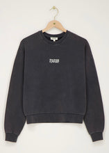 Lade das Bild in den Galerie-Viewer, Sweatshirt &quot;Paris&quot; mit Blumenprint
