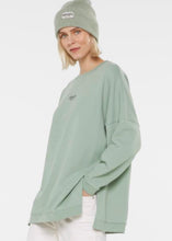Lade das Bild in den Galerie-Viewer, Sweatshirt in Salbei | Senses.The Label
