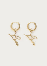 Lade das Bild in den Galerie-Viewer, Love Ohrringe Bold &amp; Classic | My Jewellery
