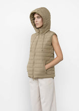 Lade das Bild in den Galerie-Viewer, Lightweight Waistcoat &quot;WILMA&quot; | WithBlack
