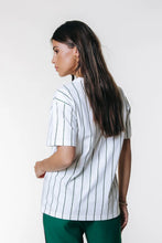 Lade das Bild in den Galerie-Viewer, Baseball Striped Loosefit Tee | Colourful Rebel
