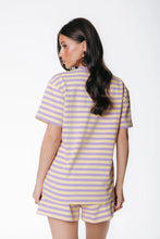 Lade das Bild in den Galerie-Viewer, Beach Crew Striped T-Shirt| Colourful Rebel
