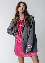 Lade das Bild in den Galerie-Viewer, Jesra Stripe Blazer | Colourful Rebel
