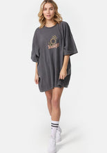 Lade das Bild in den Galerie-Viewer, Super oversize T-Shirt | &quot;ZODIAQUE&quot;
