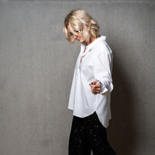 Lade das Bild in den Galerie-Viewer, Casual oversize Shirt | &quot;LOVE&quot;
