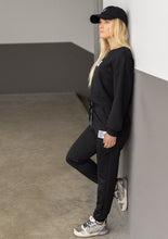 Lade das Bild in den Galerie-Viewer, Casual Jogger Set &quot;AVA&quot; | Schwarz
