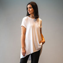 Lade das Bild in den Galerie-Viewer, Long Basic T-Shirt | Weiß
