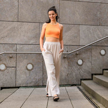 Lade das Bild in den Galerie-Viewer, Geripptes Basic Crop Top | Orange
