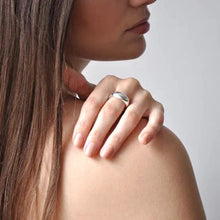 Lade das Bild in den Galerie-Viewer, Ring | Sterling Silber | pél yo
