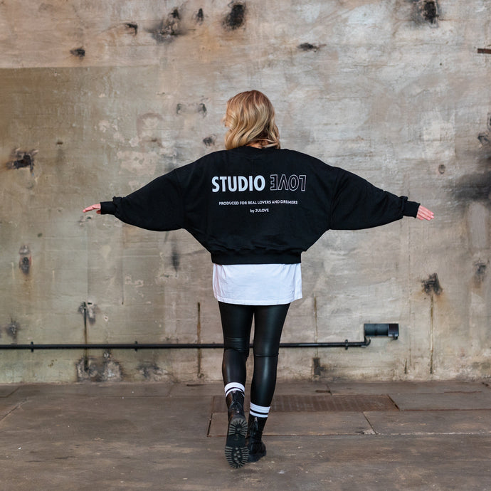Cocoon Sweater 