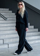 Lade das Bild in den Galerie-Viewer, Long Mousselin Zweiteiler &quot;LINA&quot; | Schwarz
