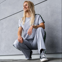 Lade das Bild in den Galerie-Viewer, Leo Stripe Set | &quot;BRISBANE&quot;
