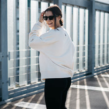 Lade das Bild in den Galerie-Viewer, Oversize Sweater &quot;ICON&quot; | Julove
