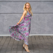 Lade das Bild in den Galerie-Viewer, Rückenfreies Sommerkleid | &quot;PAISLEY&quot;
