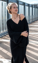 Lade das Bild in den Galerie-Viewer, Strickkleid &quot;NOIR&quot;
