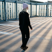 Lade das Bild in den Galerie-Viewer, Fluffy Beanie | Rosa
