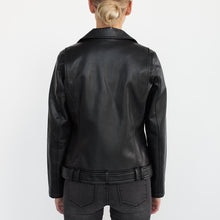 Lade das Bild in den Galerie-Viewer, Vegane Lederjacke im Bikerstil | WithBlack
