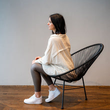 Lade das Bild in den Galerie-Viewer, Long Musselin Bluse | Cream
