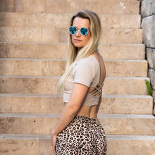 Lade das Bild in den Galerie-Viewer, Crop Top | &quot;TIA&quot;
